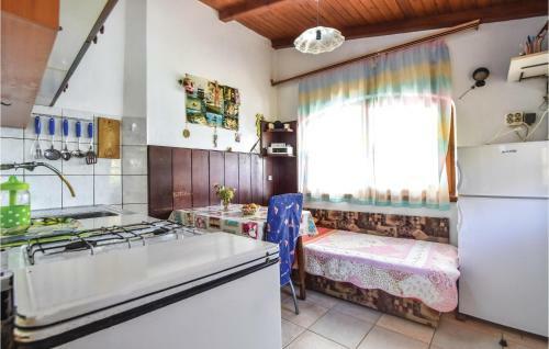 One-bedroom Apartment In Bogomolje