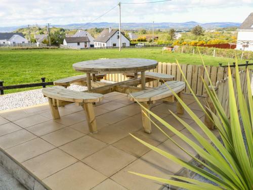 Inish Way Apartment 2