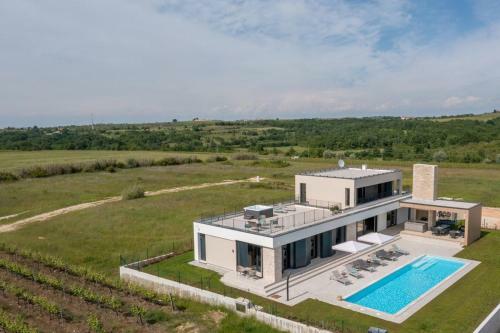 Villa La Reina Brtonigla