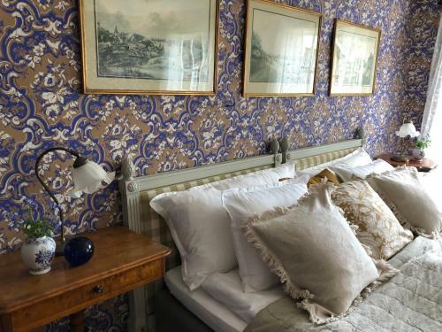 Hostal Tr�slottets B&B
