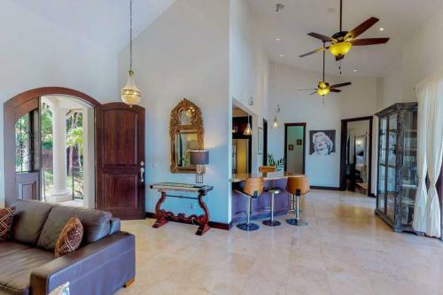 Villa Mila Casa, Parrot Tree / Luxury Home-private Pool