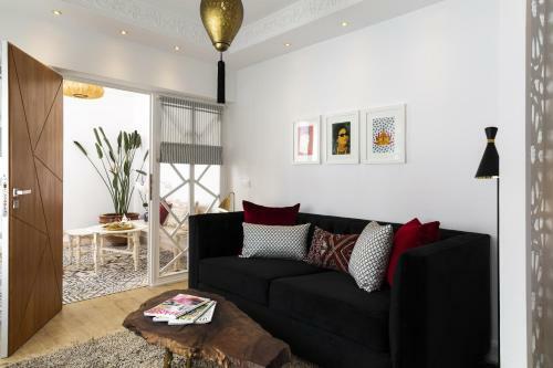 Suite Azur Hotel