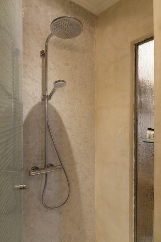 Suite Azur Hotel