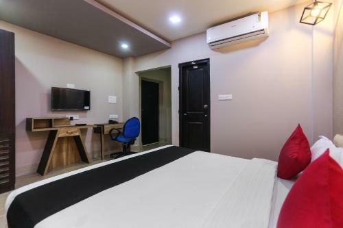 Hotel Capital O 48989 Mr House