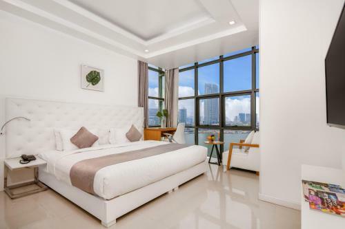 Star City Hotel & Apartments