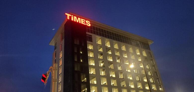 Grand Times Hotel Laval - Centropolis