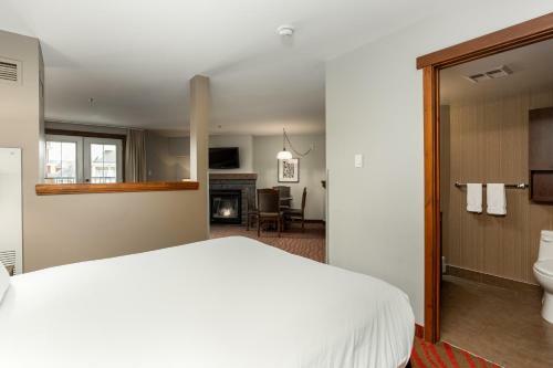 Hotel La Tour Des Voyageurs II