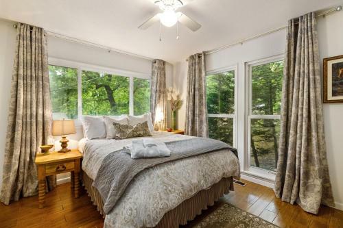 Avalon Landing - Lake Access - New!