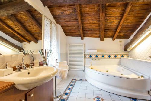Bed & Breakfast Residenza Bianconcini