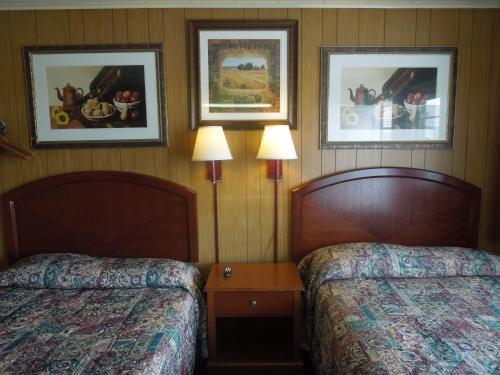 Cocoa Motel