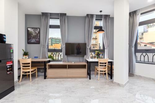 Studio Serviced Apartment - Phu Nhuan Center