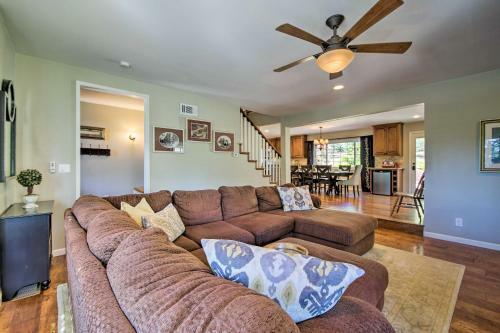 Lake Arrowhead Home With Fireplace And Game Room!