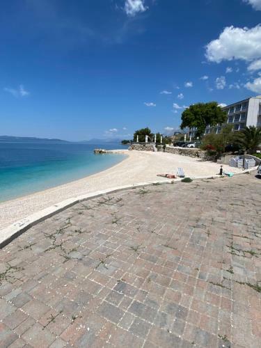 Villa Leo Beach Apartment