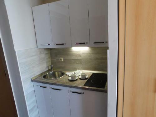 Hostal Beach Villa Bozikovic