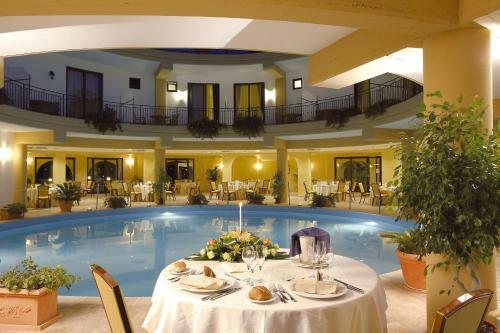 Dolcestate Hotel -club