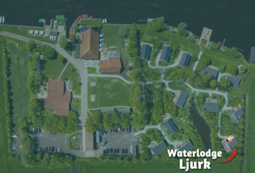 Pean-buiten Waterlodges