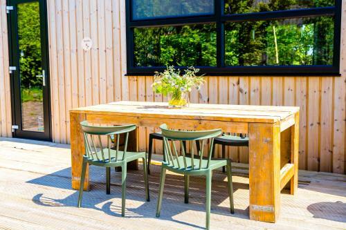 Pean-buiten Waterlodges