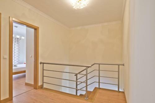 Bmyguest - Sesimbra Sea View Villa