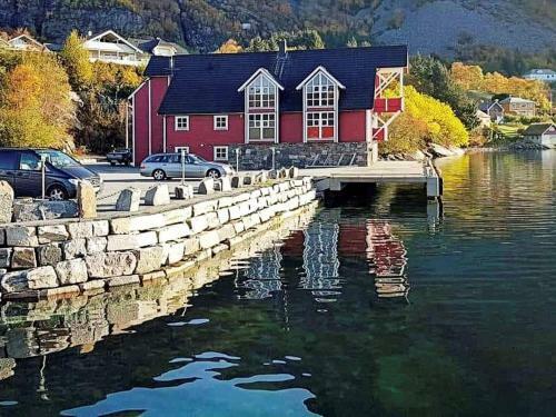 Apartment Midsund II