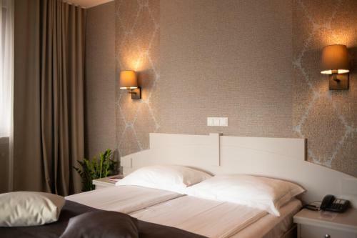 Hunguest Hotel Feny�