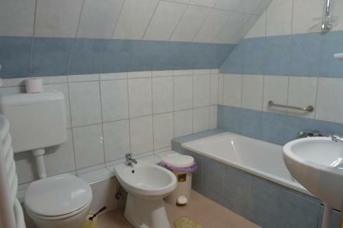 Hostal Kisherceg Sz�ll�shely