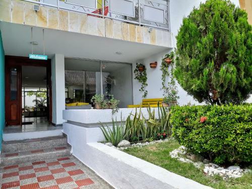 Bona Vida Hostel La Quinta II