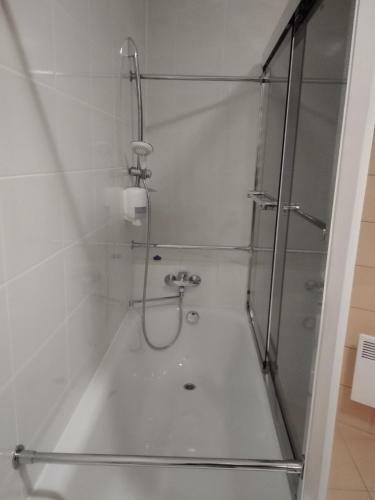 12 Months Mini Hotel