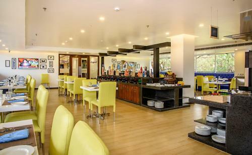 Phlox Hotel Hubli