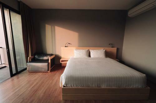 Riverawan Hotel