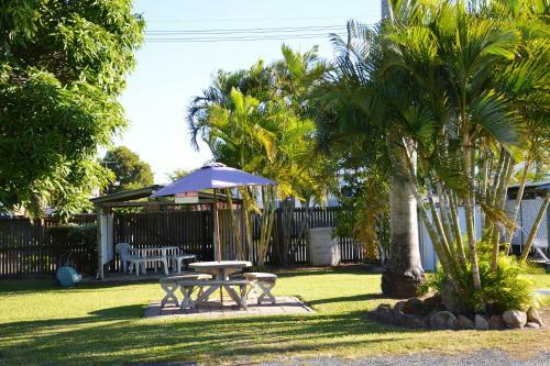 Motel Mackay Apartments The Rover