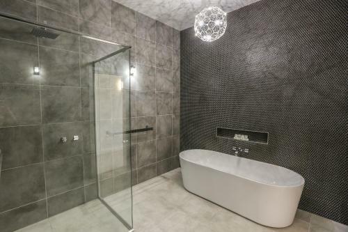 Aparthotel Indulge Apartments - Cbd