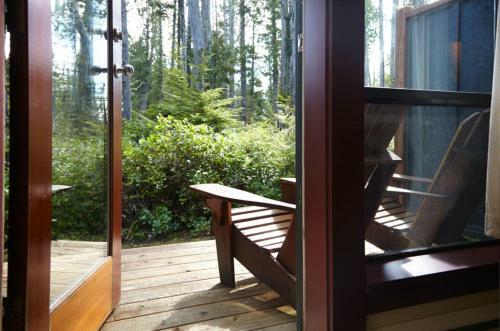 Middle Beach Lodge
