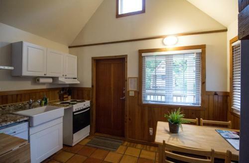 Hotel Reef Point Cottages