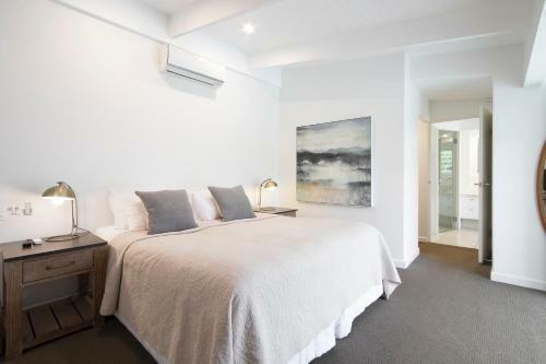 9 Cooran Court