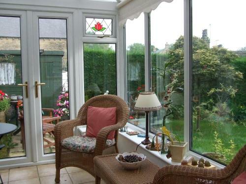 Hostal Rosebud Cottage Guest House