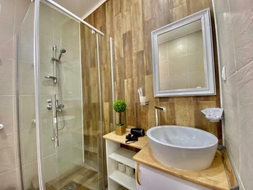 Apartamento ????? ????? - Trillioner Semi Luxury