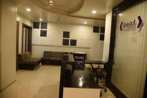 Albergue In & Out AC Dormitory