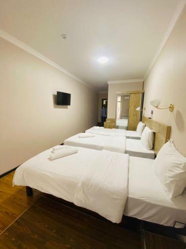 Arg Hotel