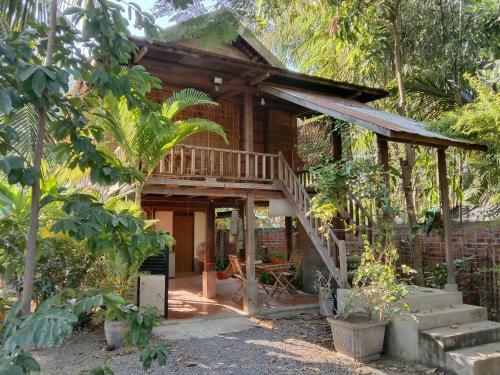 O'hamok Lodge