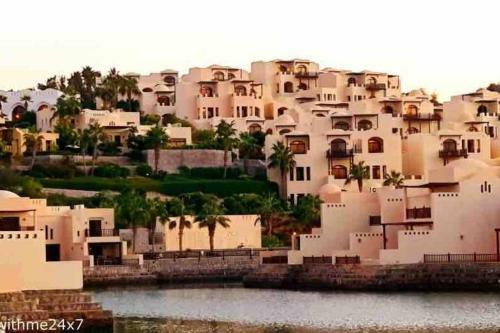 Hotel 2-bedroom Private Villa In 5 Stars Resort