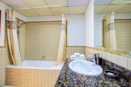 Classic 02 Br Apartment With Beach Access In Murjan 5, Jbr