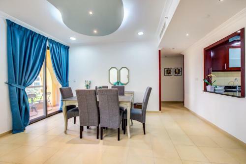 Classic 02 Br Apartment With Beach Access In Murjan 5, Jbr