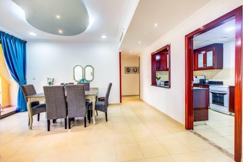 Classic 02 Br Apartment With Beach Access In Murjan 5, Jbr