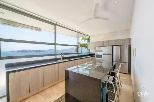 Villa Opulent Casa Utopia With 290 Degrees Jaw-dropping Ocean Views