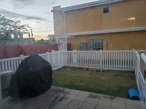 Apartamento New Beach Vacation Home