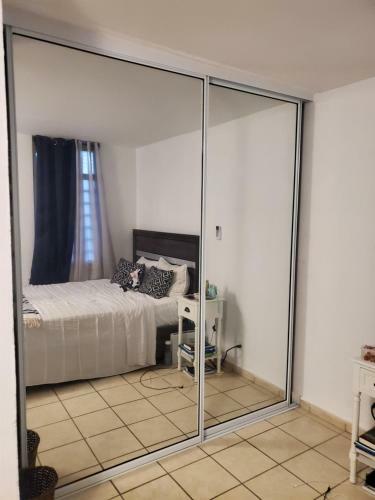 Apartamento New Beach Vacation Home
