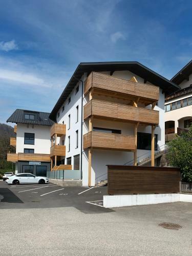 Traum Panorama Apartment Mit Berg & Seeblick