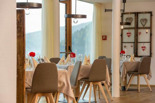 Hotel Berggasthof H�usler