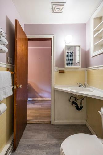 Long Sault Motel