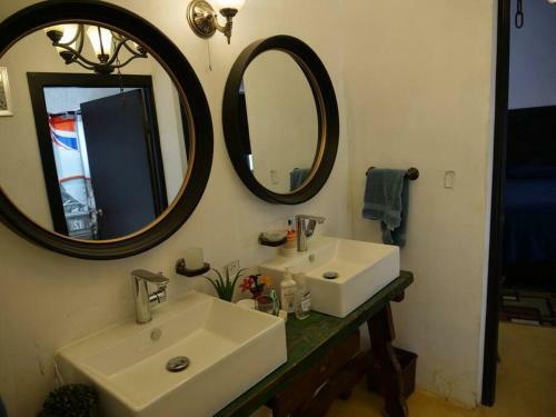 Casa Zona Consulado Americano / Acceso Privadado.